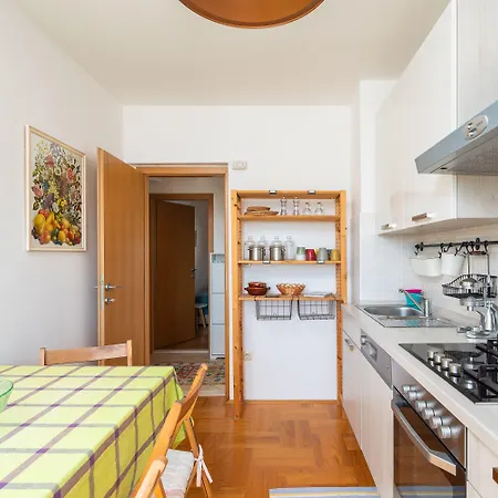 Fabula - W Balcony 4 Min Walk To 公寓 *